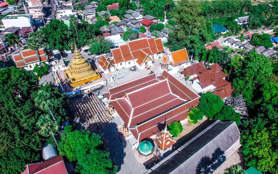วัดพระธาตุศรีจอมทองวรวิหาร