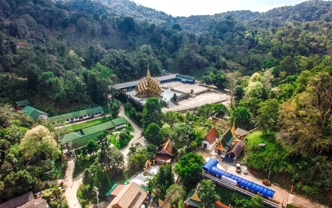 วัดพระพุทธบาทสี่รอย